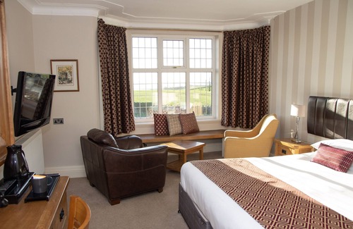 Baycliff Bed & Breakfast | The Fishermans Arms Hotel