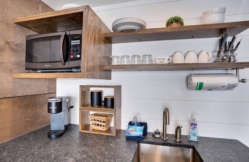 Lupton City House | The Five Pines at Treetop Escapes!