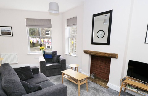 Haworth Apartment | THE FLAT, romantic, character holiday cottage in Haworth