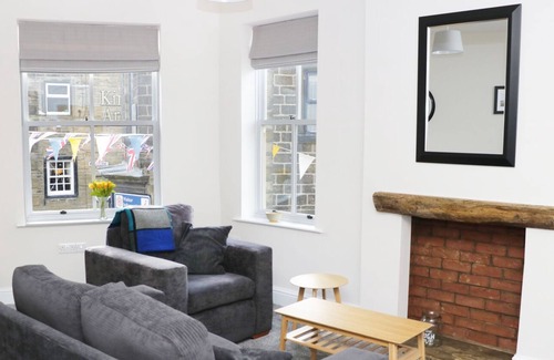Haworth Apartment | THE FLAT, romantic, character holiday cottage in Haworth