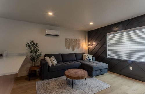 Coeur d'Alene Apartment | The Flats- Executive Suite #13-Downtown CDA