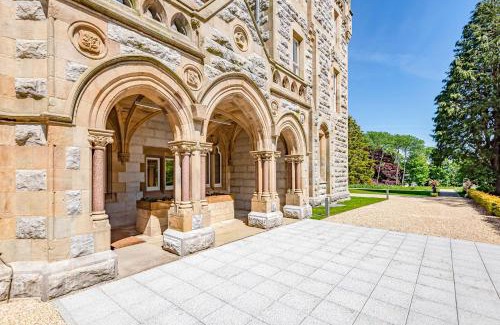 Newland Near Ulverston Apartment | The Florence Suite Stone Cross Mansion