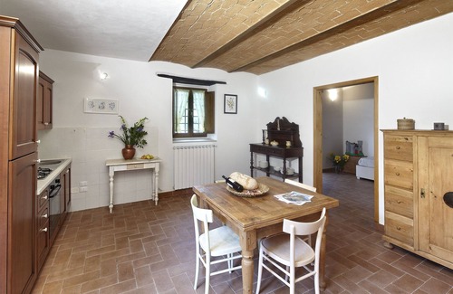 Londa Apartment | The Forest in the Sky - The Badger apartment