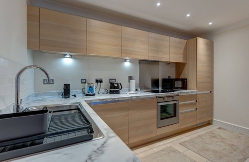 Oxford Apartment | The Foundry | Oxford Holiday Let | 2 Beds & Sleeps 4