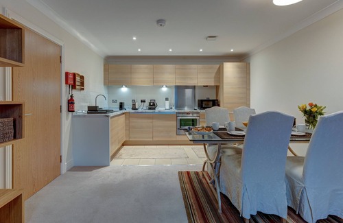 Oxford Apartment | The Foundry | Oxford Holiday Let | 2 Beds & Sleeps 4