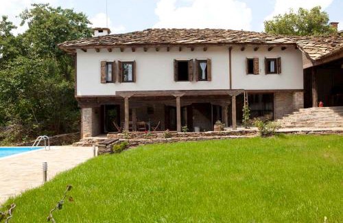 Kostenkovtsi House | The Four Houses