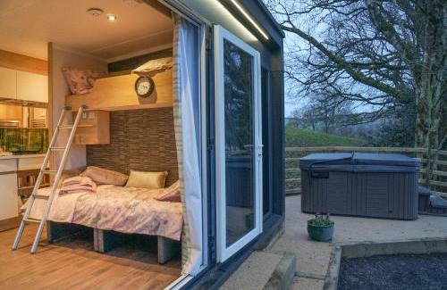 Rhayader Apartment | The Fox Den