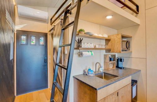 Wildwood House | The Fox Tail Pine Treehouse at Treetop Escapes