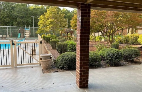 Ruckersville House | The Franklin Estate - Suite F-Private Apt-King Bed