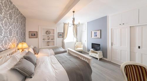 Horton Hotel | The French Partridge,