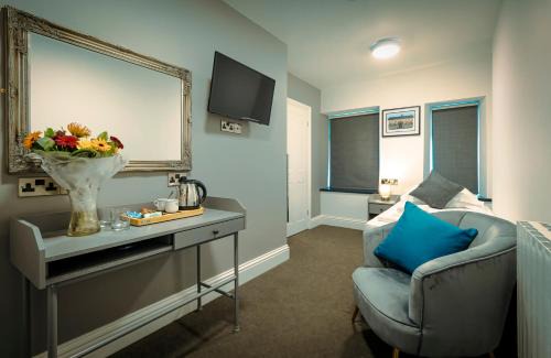 Stocksbridge Hotel | The Friendship Hotel