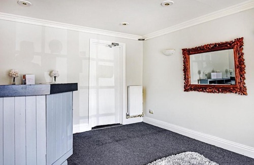 Bloxwich Hotel | The Gables Hotel, Birmingham Airport