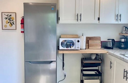 Arcata Apartment | The Garden Alley View