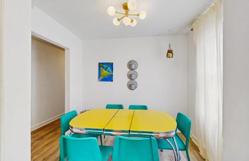 Beach Institute Apartment | The Garden Flat