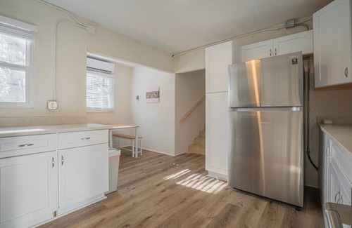 Athens House | The Garden House - 2.0 miles to Sanford Stadium