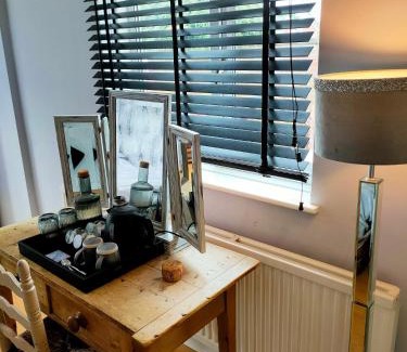 Stamford House | The Garden Room