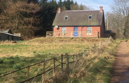 Biggar House | The Gardener's House