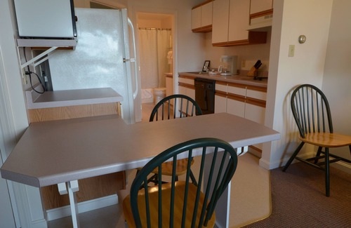 Wells Hotel | The Garrison
