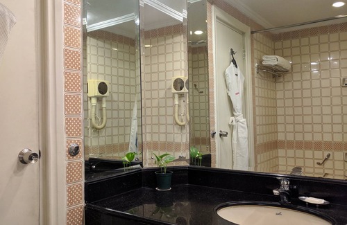 Kozhikode Hotel | The Gateway Hotel Beach Road Calicut