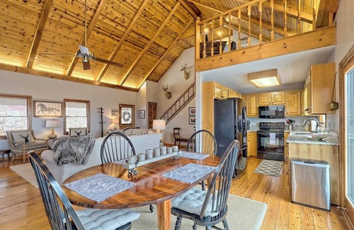Hiawassee Cabin | The Gathering Place - by Chatuge Home Concierge Mountain View, View of Lake Chatuge