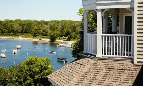 Lake Geneva Hotel | The Geneva Inn