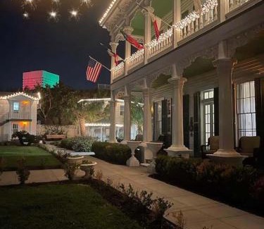 Galveston Bed & Breakfast | The George Manor