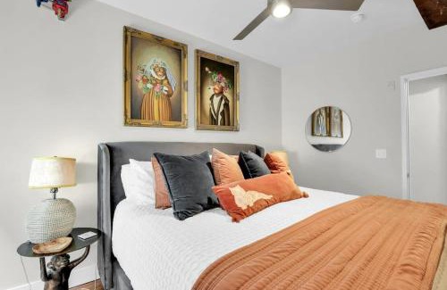 Historic District - North Apartment | The Georgia Peach -near Plant Riverside & downtown