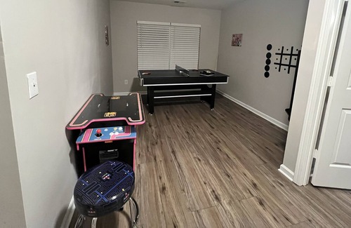 Southeast Raleigh House | The Getaway Spot- under 15 minutes from everything