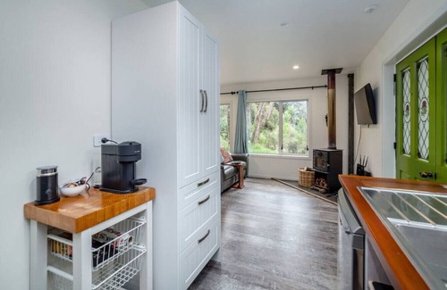 South Wairarapa District Cottage | The Glade, Martinborough
