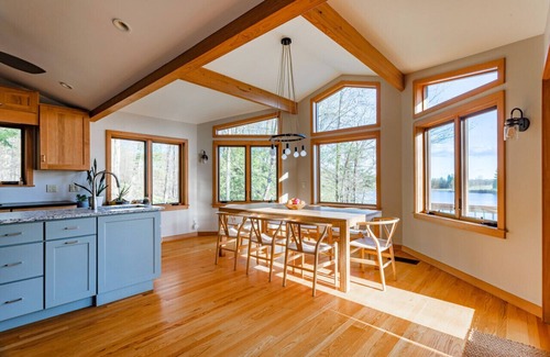 Livingston Manor Apartment | The Glass House