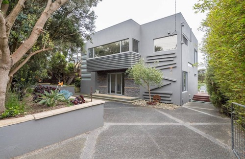 St. Andrews Beach House | The Glasshouse - Spread your wings and be amazed
