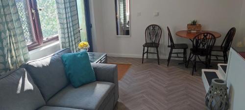Corpach Apartment | The Glebe East