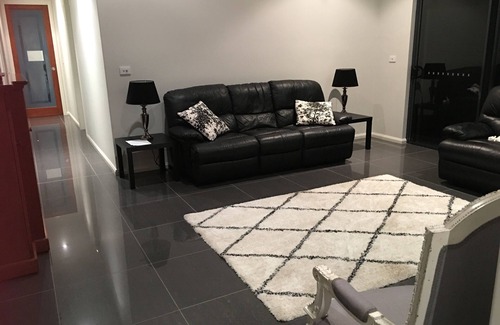 Raleigh Other | The Glen 3 bedroom apartment with spa