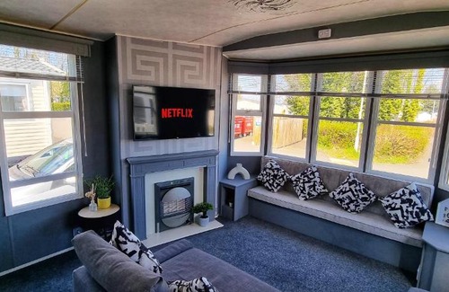 Prestonpans House | The Glen View