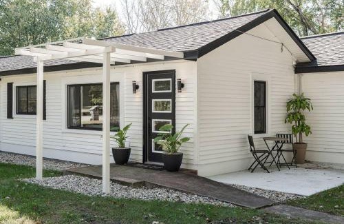 Glenn House | The Glenn of The Lake