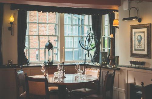 Topsham Hotel | The Globe