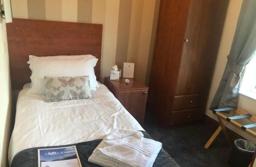 Gosforth House | The Globe Inn