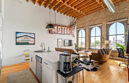 Fifth Ward Apartment | The Goatel - 1 bdrm apartment