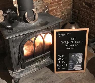 Freckenham Hotel | The Golden Boar