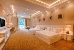 Tennekumbura Hotel | The Golden Crown Hotel