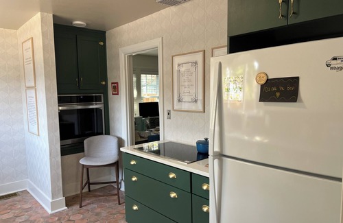 South Bend House | The Golden Goose House. Artistic 3 Bedroom with Den Retreat Near Notre Dame