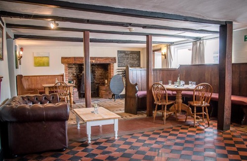 Snape Bed & Breakfast | The Golden Key