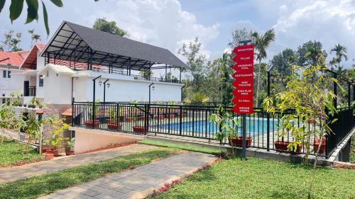 Kunnathidavaka Cabin | The Golden Oak A Classic Villas