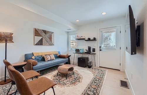 Applewood West Apartment | The Golden Spot Sleeps 2, Near Red Rocks