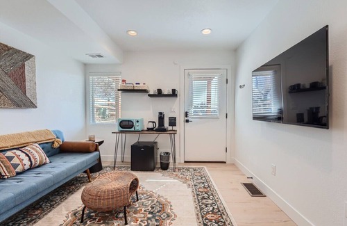 Applewood West Apartment | The Golden Spot Sleeps 2, Near Red Rocks