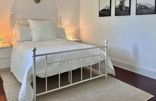 Goshen House | The Goshen Reservoir Retreat
