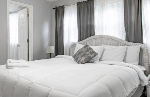 Columbus House | The Graduation Getaway Near Downtown & Benning