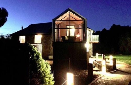 Sellicks Hill House | The Granary- The Old Chaff Mill