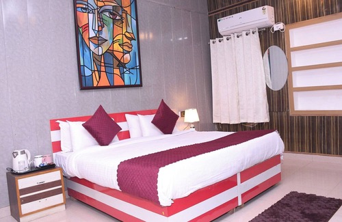 Varanasi Hotel | The Grand Ganga View a boutique hotel
