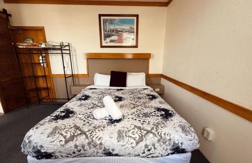Whanganui Hotel | The Grand hotel whanganui under new management